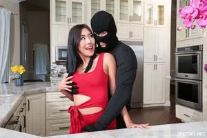 Chịch với bạn gái mới lớn chưa 18 bím đẹp