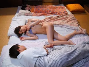 Gọi gái để xả stress ngờ đâu gặp cấp trên nữ đi làm thêm