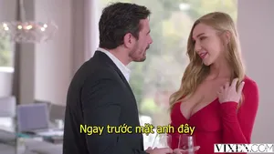 Bà già ngực bự cho phép cậu bé vào (phiên bản đầy đủ)
