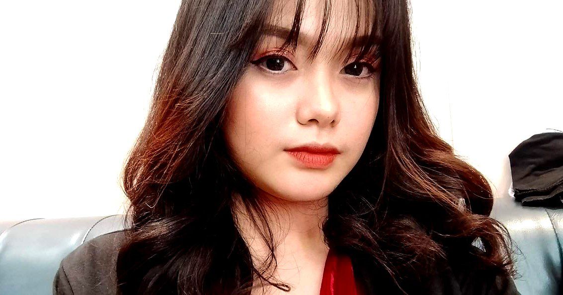 Thuê dịch vụ dọn phòng nhưng lại được hẳn 3 em nô lệ phục vụ a-z